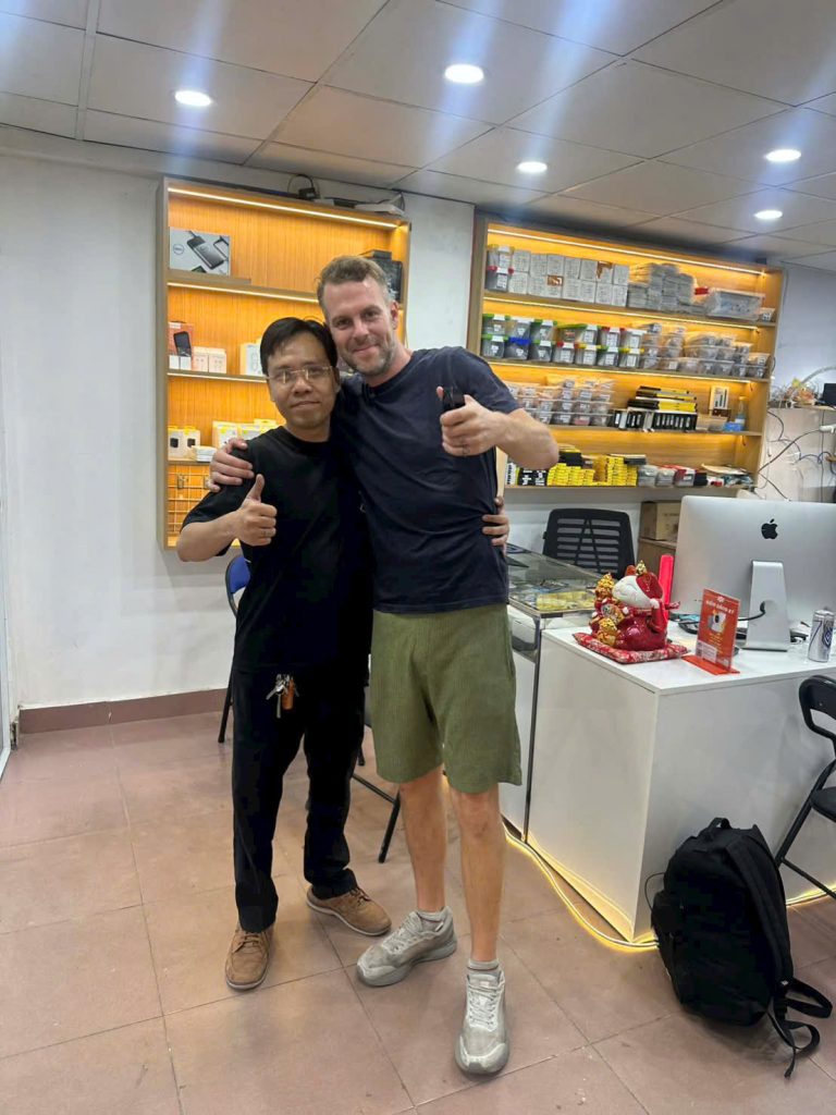 Thay Màn Hình iPhone chính hãng