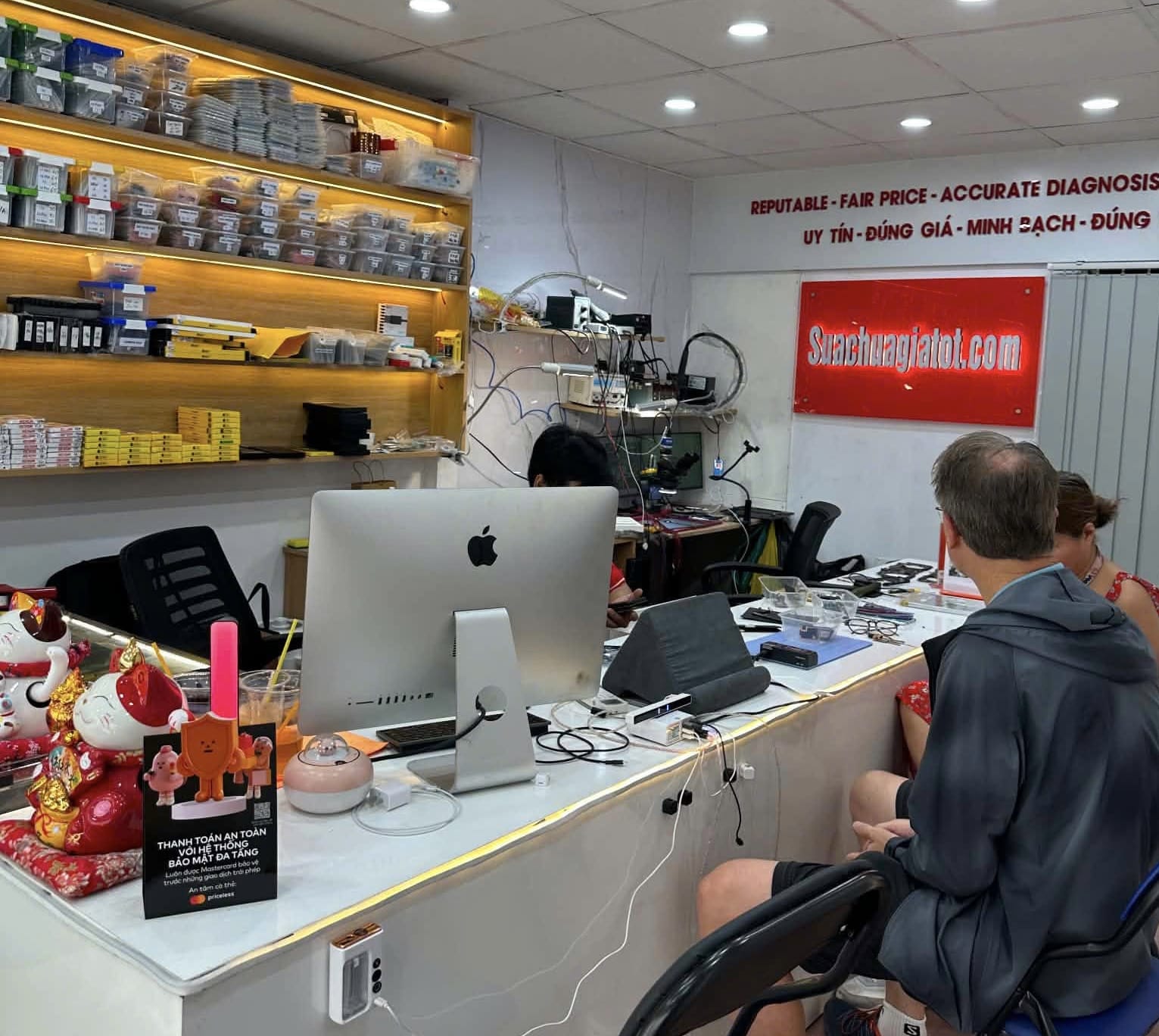 Linh kiện chuẩn cam kết uy tín tại Quận 1